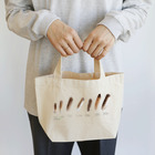 Happy birdsのフクロウたちの羽 Lunch Tote Bag