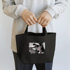 A&MのCool girl【モノクロ】 Lunch Tote Bag