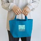 L_arctoaの海を泳ぐチャイロチビゲンゴロウ Lunch Tote Bag