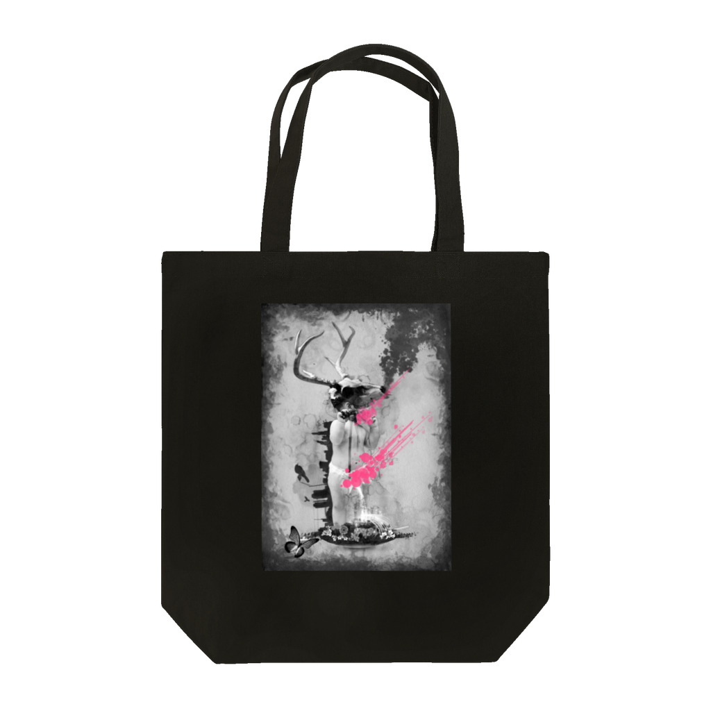 swan songsのBorn in the WILD Tote Bag