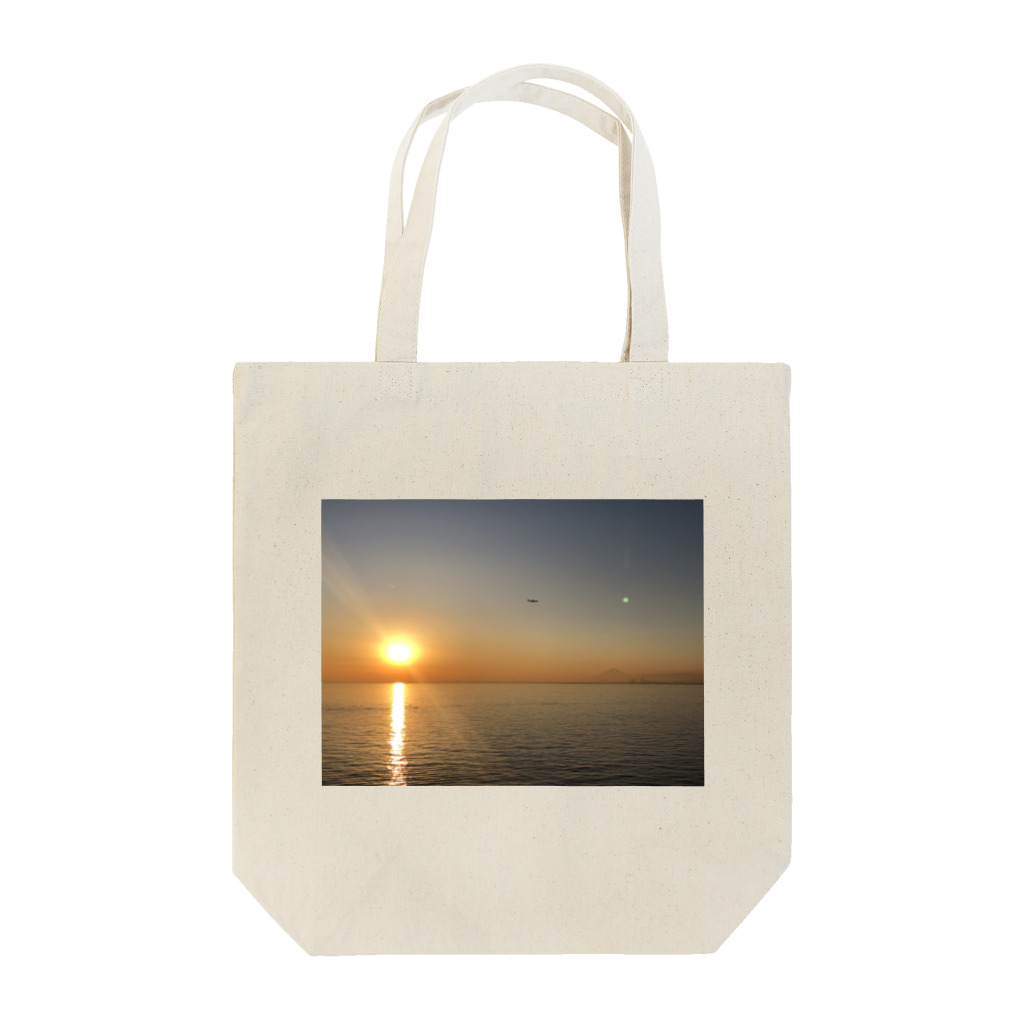 甲羅干しの夕陽の海 Tote Bag