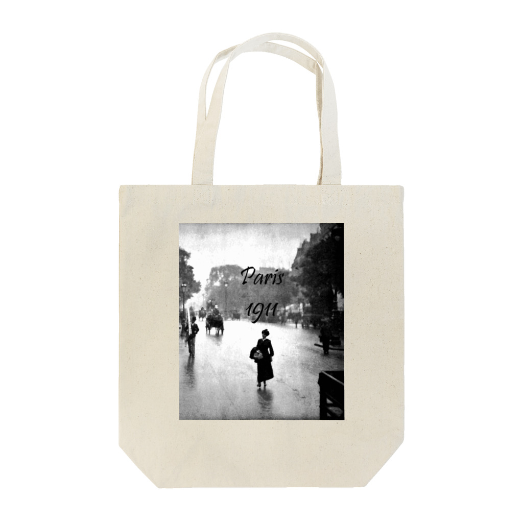 その物語を忘れない。のParis, 1911 Tote Bag