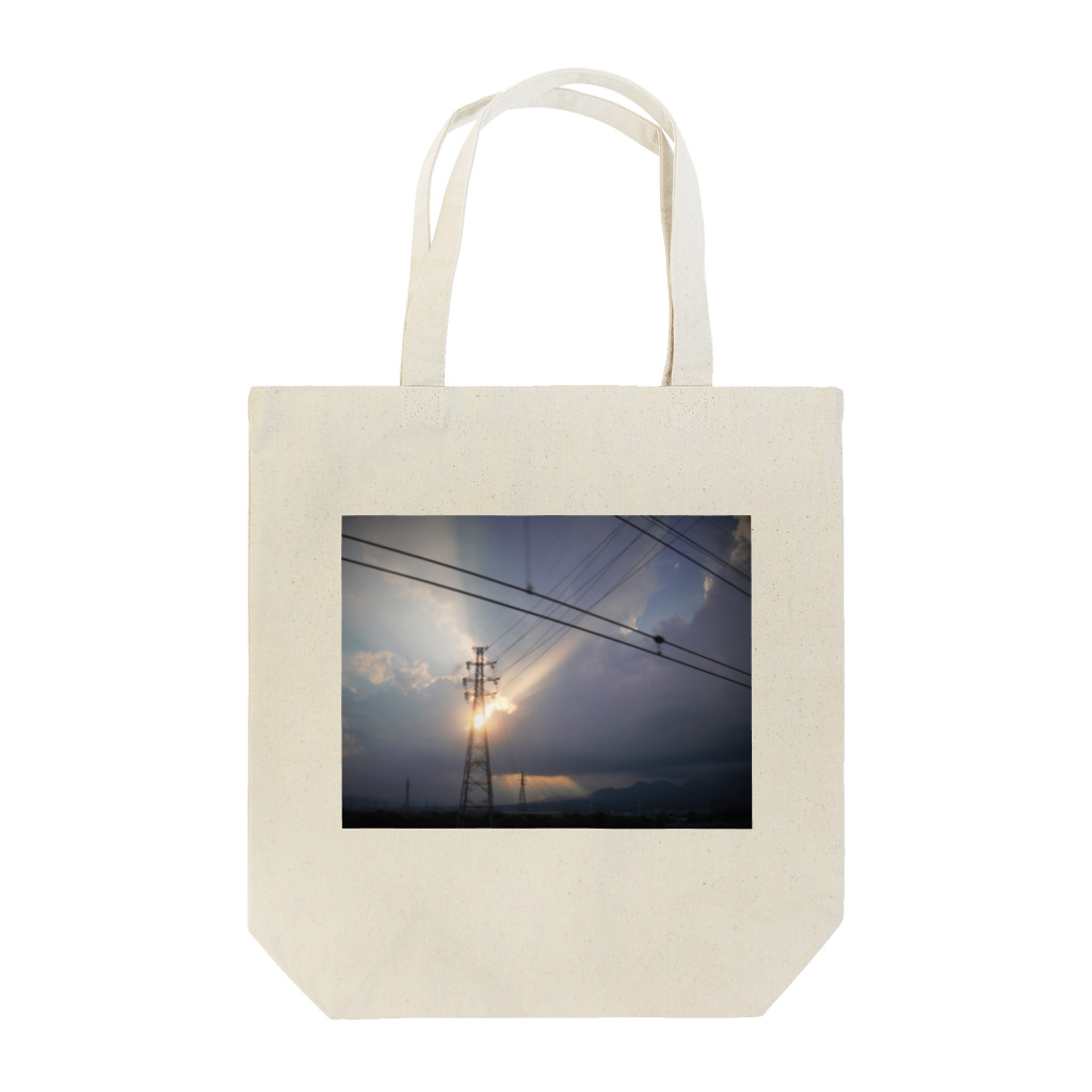 Labyの鉄塔と夕陽 Tote Bag