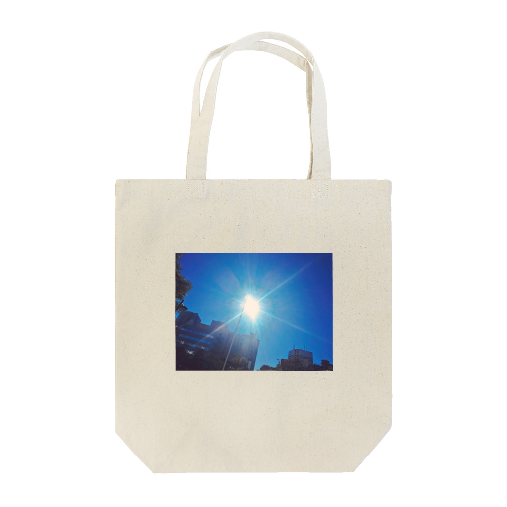 縫羽の秘密結社ギャラリーの台風晴れのあそこ Tote Bag