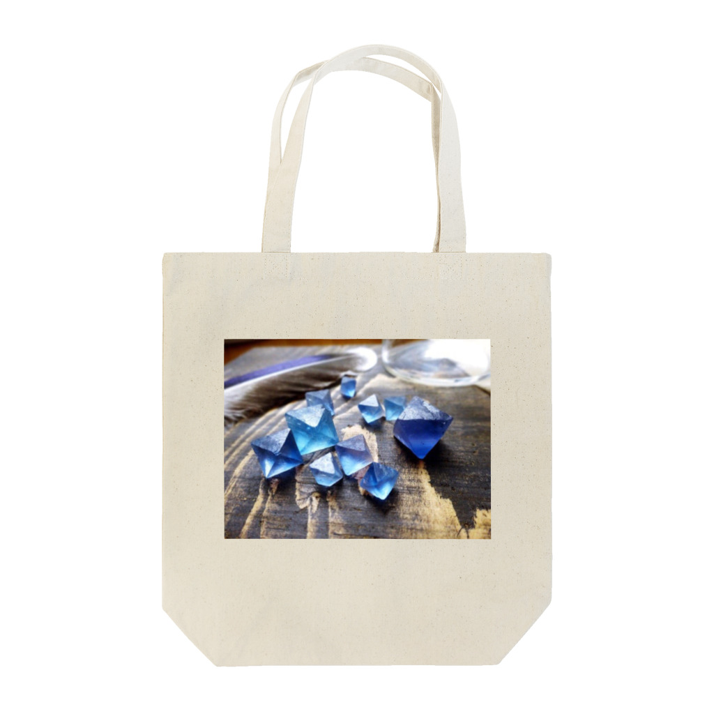 ヤヤナの蛍石好きのためのイリノイ八面体ブルー Tote Bag