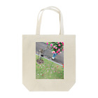 い〜さんとこにおいで屋さんのFlower head Tote Bag