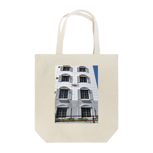 並ぶ窓 Tote Bag