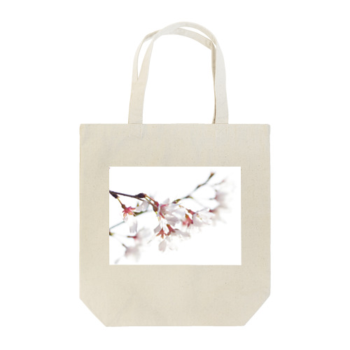春の訪れを告げる美しい桜の花びら Tote Bag