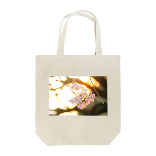 夕暮れの桜 Tote Bag