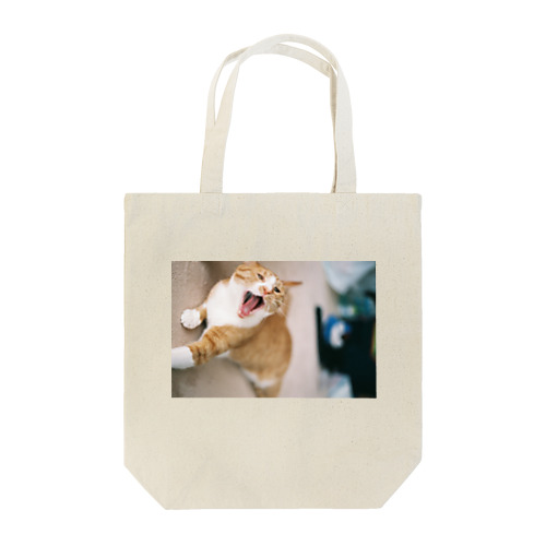 あくび Tote Bag