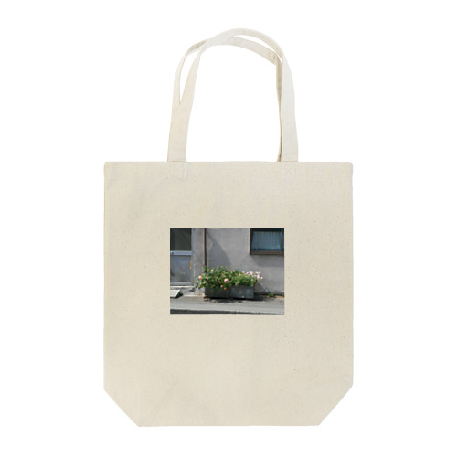 道端のばら Tote Bag