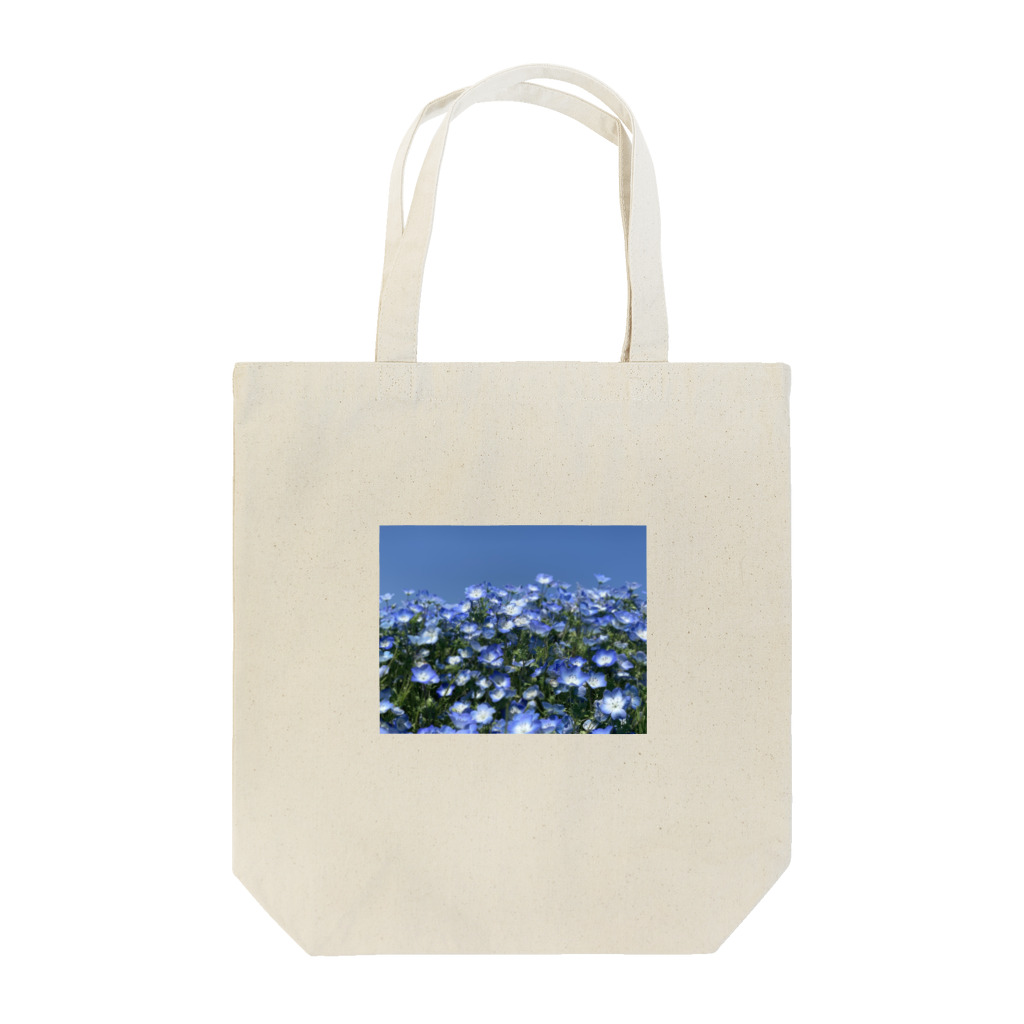 mofufu picturesのNemophila Tote Bag