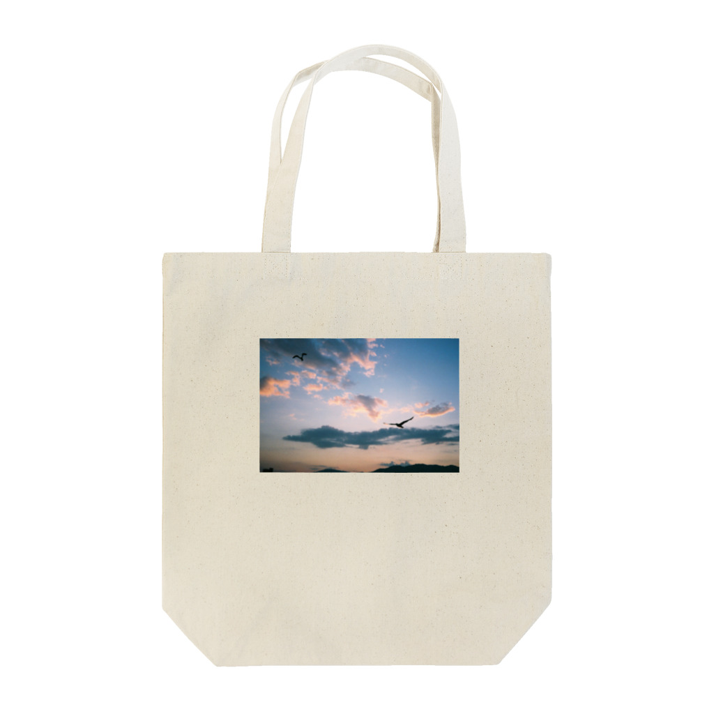 sheep-sの夕焼けと鳥 Tote Bag