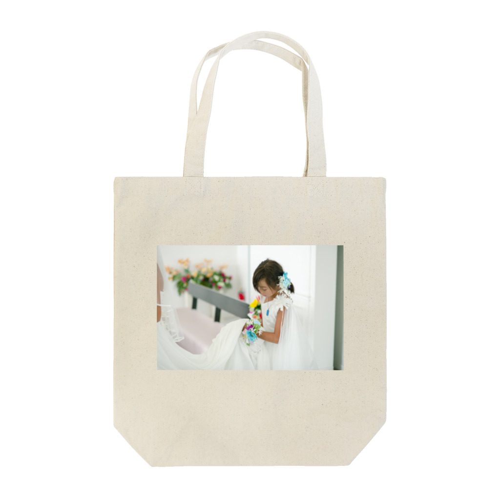 WOOD BELLのベールガール Tote Bag