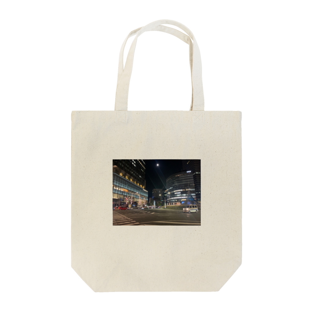 古都　仁の都会の喧騒 Tote Bag