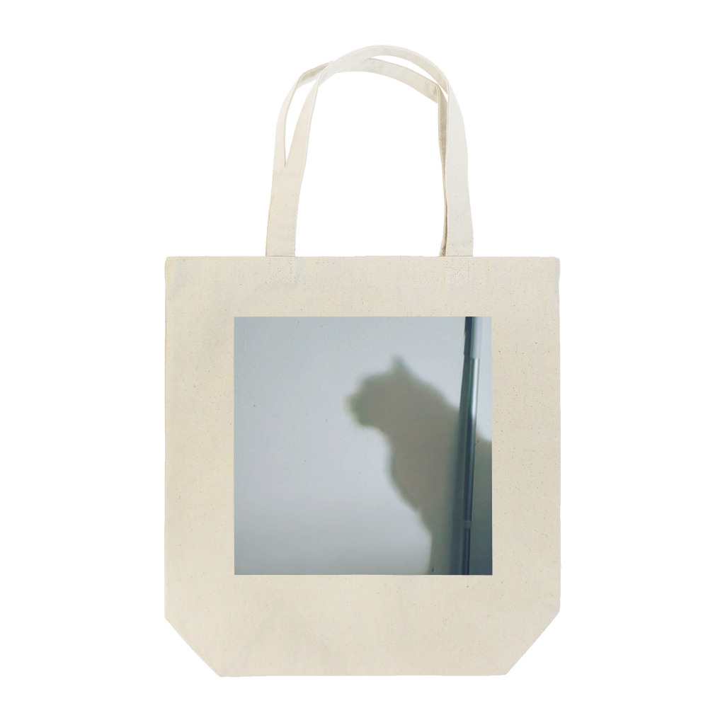 狸の信楽焼の影猫 トートバッグ