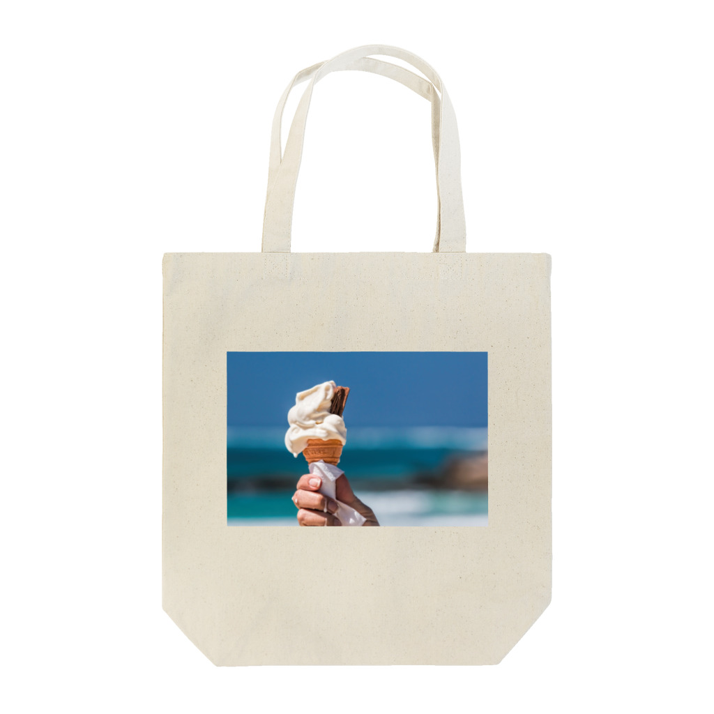 カプラの夏バテ注意 Tote Bag