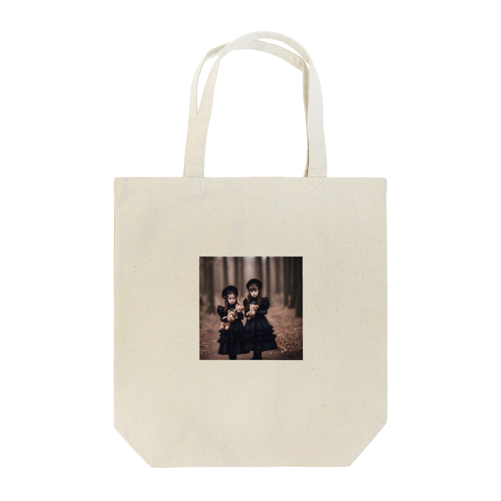 neYunのゴスロリ姉妹はお揃いのクマさん達と一緒にお出かけ Tote Bag