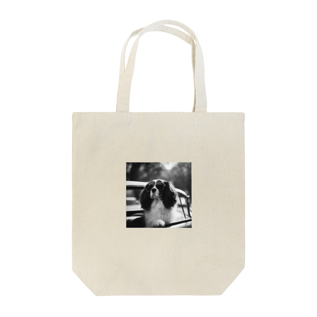 LoraCafeのサングラスのBarry Tote Bag