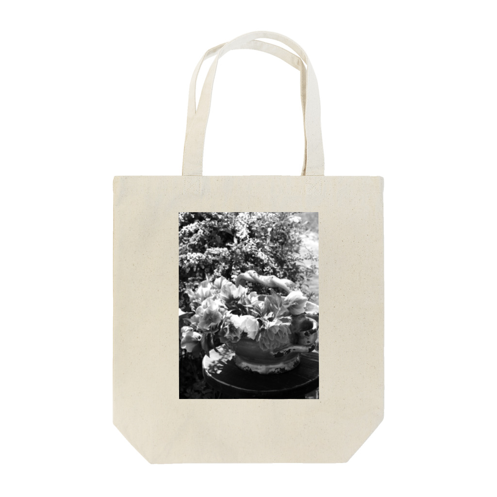 kanoshaのmonochrome01 Tote Bag