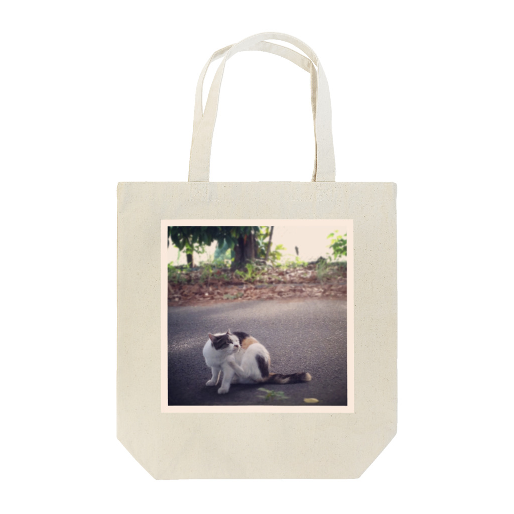 ねんどらんどSUZURI店のお目覚め猫ちゃん ミケさん Tote Bag