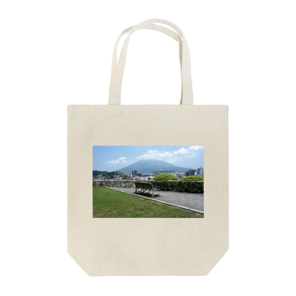 吉原教室の櫻島とベンチ Tote Bag