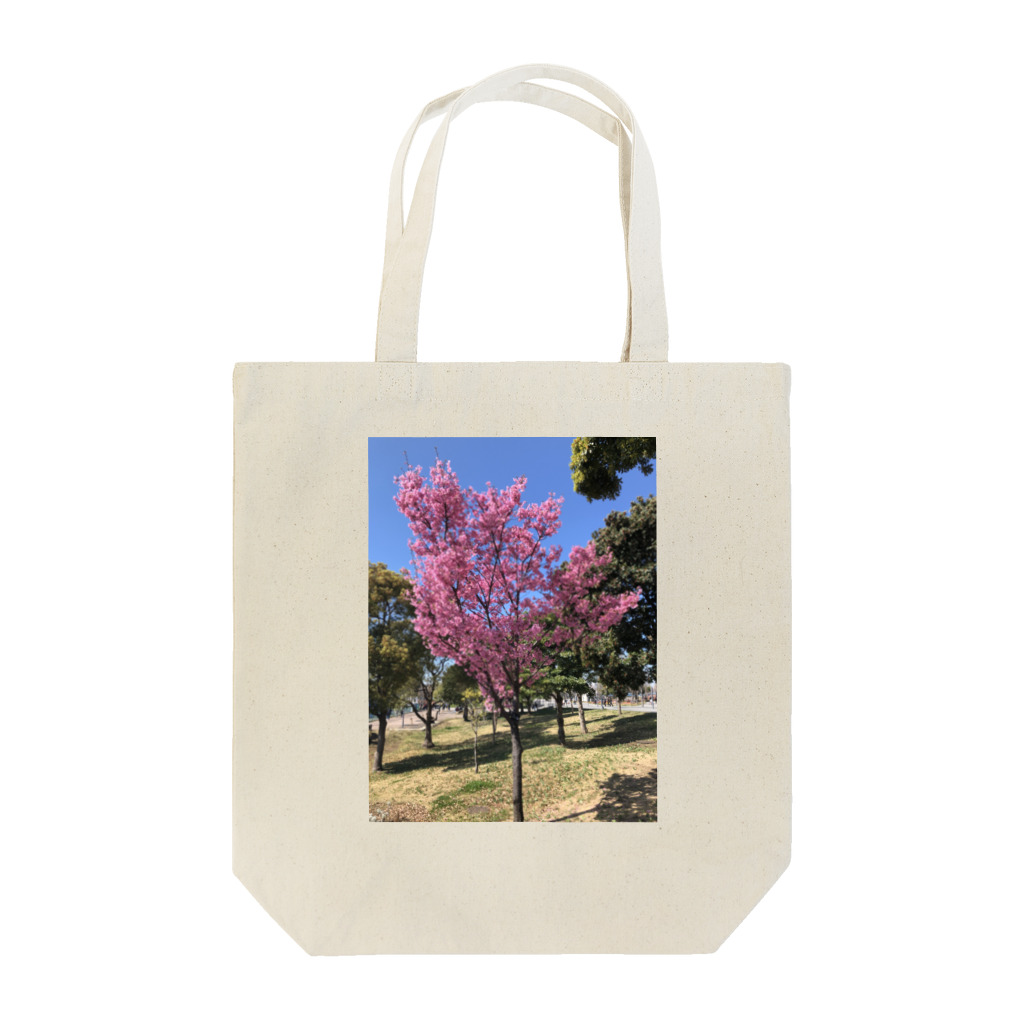 お花畑の桜 トートバッグ