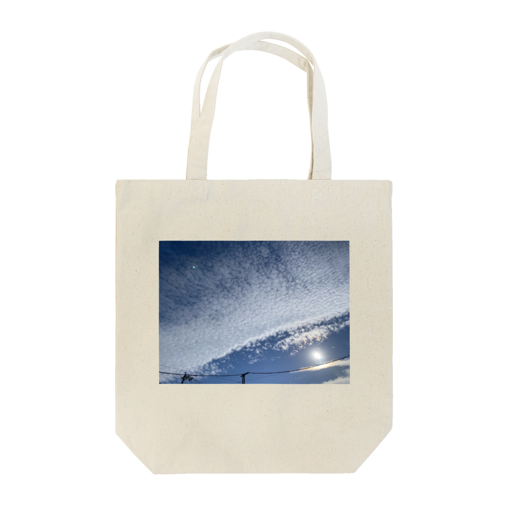 花畑写真館🌷の#3 大空と雲 トートバッグ