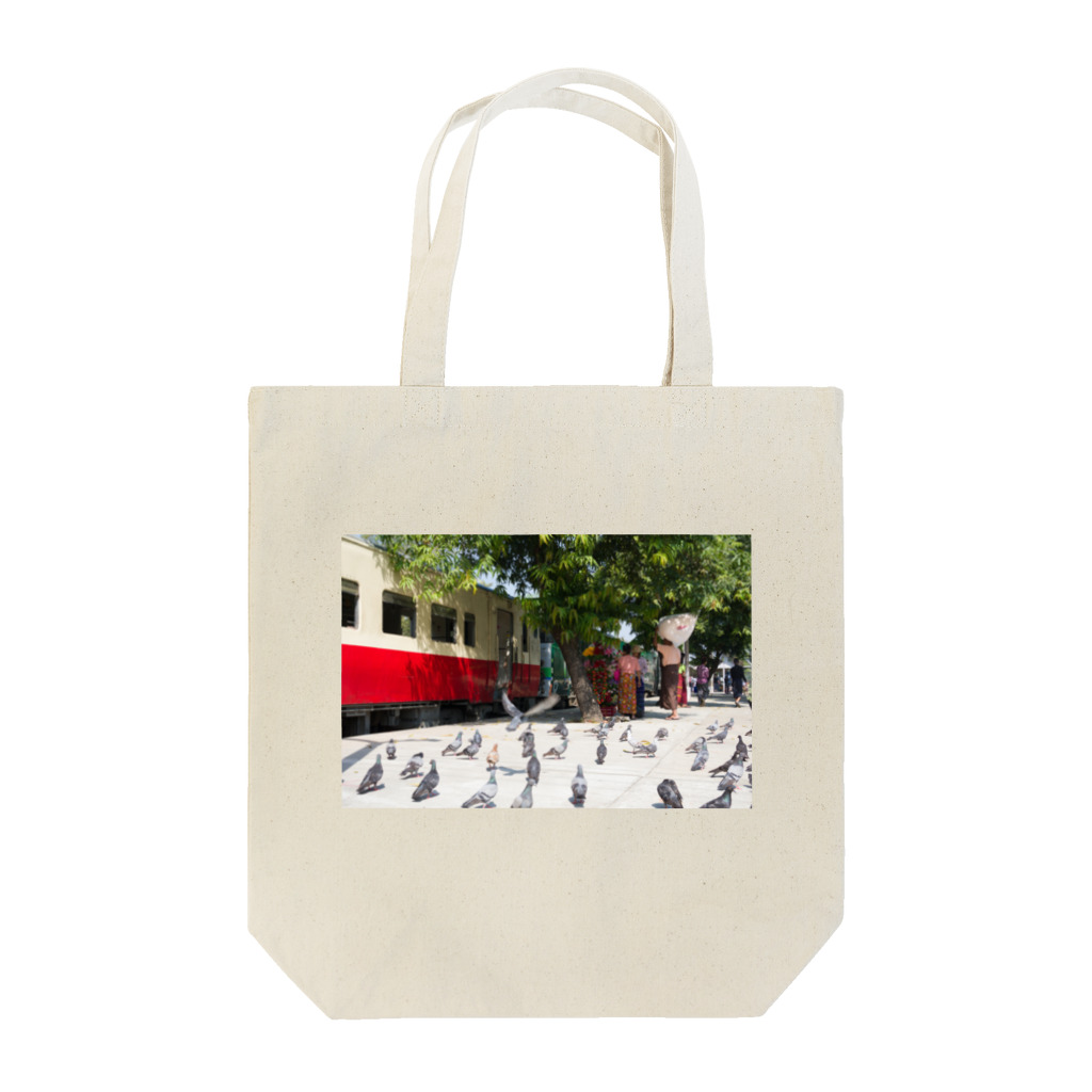 Second_Life_of_Railwaysの元JR北海道キハ40系がミャンマー国鉄で新たな旅路を行く。 Tote Bag