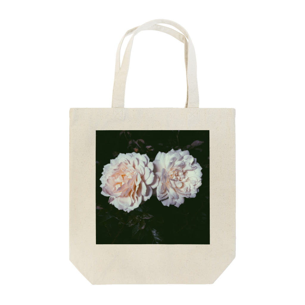 ミウラリョウスケのwhite rose series Tote Bag