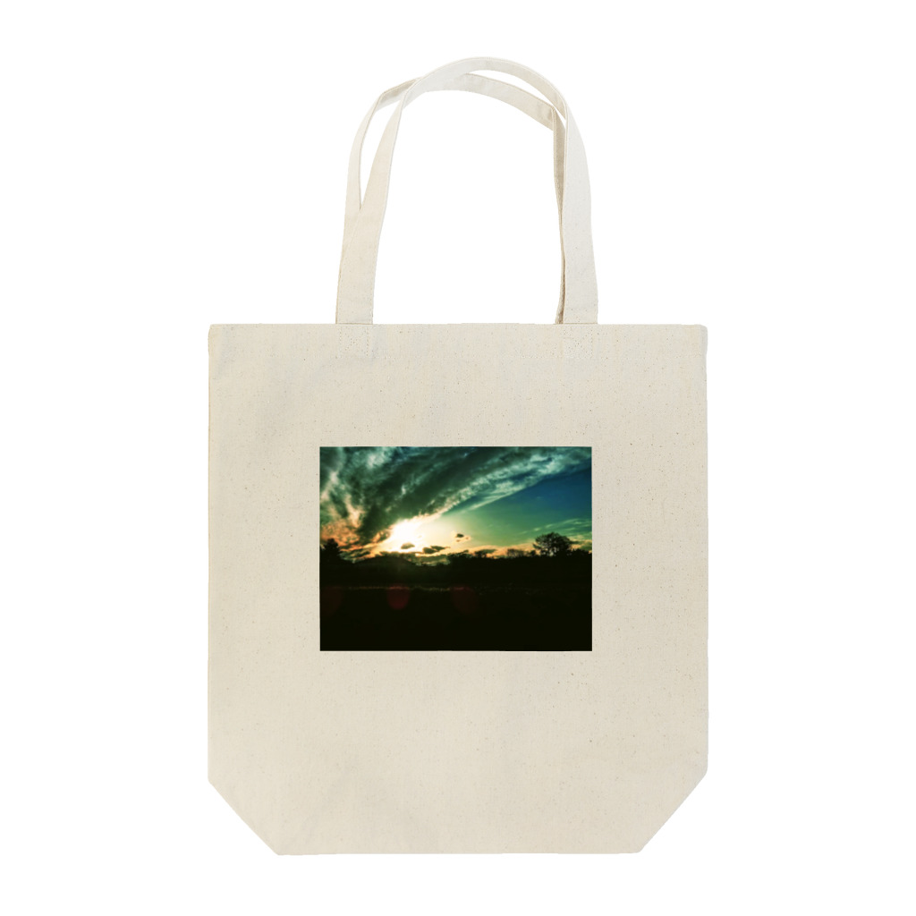 SHOPマニャガハの変わる空、変わる雲 Tote Bag