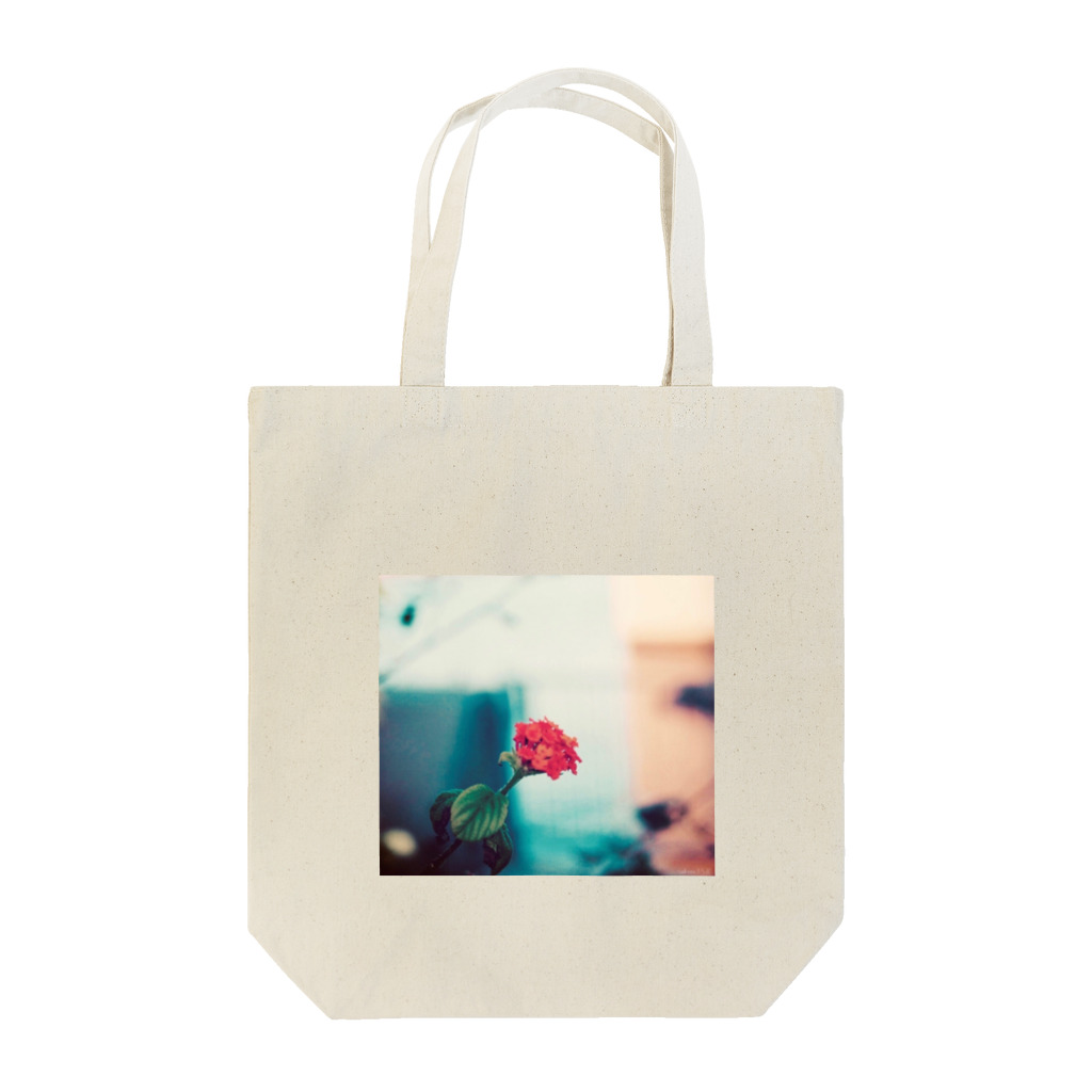 空飛ぶ猫 sakuuのサンダンカノスタルジー Tote Bag