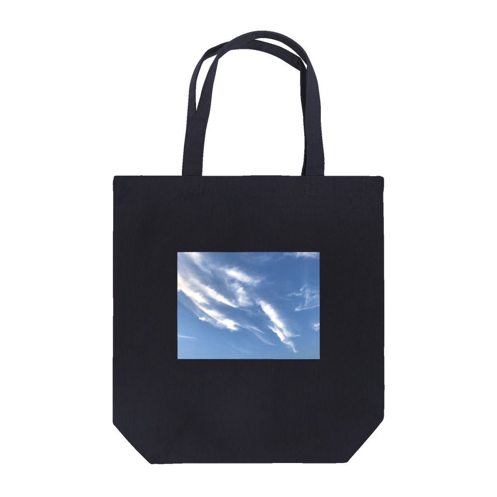 空色ぱれっと🌈のお魚みたいな雲の空 トートバッグ
