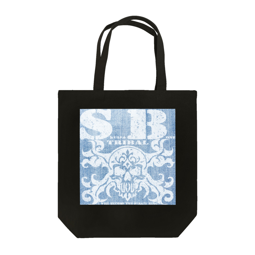 Ａ’ｚｗｏｒｋＳのSKULL&BONE TRIBAL GRUNGE WHT ON DENIM Tote Bag