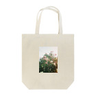 omusubi panのピンク ホワイト FLOWERS Tote Bag