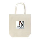 アミュペンの白いスニーカー Tote Bag