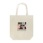 チワワ愛好家ショップのラブリーナチワワトリオの冒険 Tote Bag