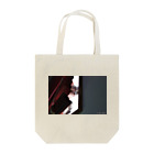 Aiko Nakanoの早く起きて欲しい猫 Tote Bag