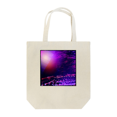 飛んで火に入る夏の、 Tote Bag