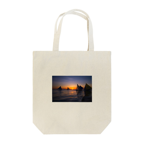 フィリピンボラカイ島夕陽ヨット海 Tote Bag