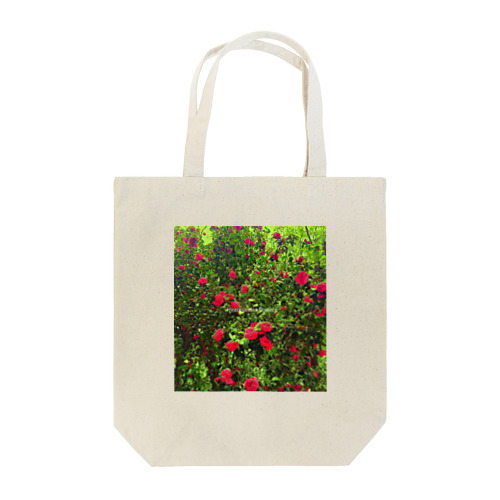  Heart under flowers 赤い花 Tote Bag