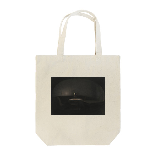 室内　人工光 / vilhelm hammershoi Tote Bag