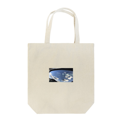 車窓に映る空 Tote Bag