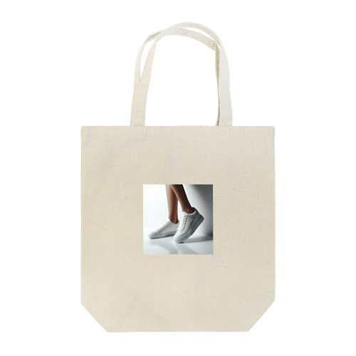 白いスニーカー Tote Bag