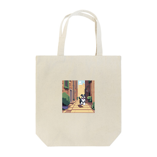 街を走るシュナウザー Tote Bag