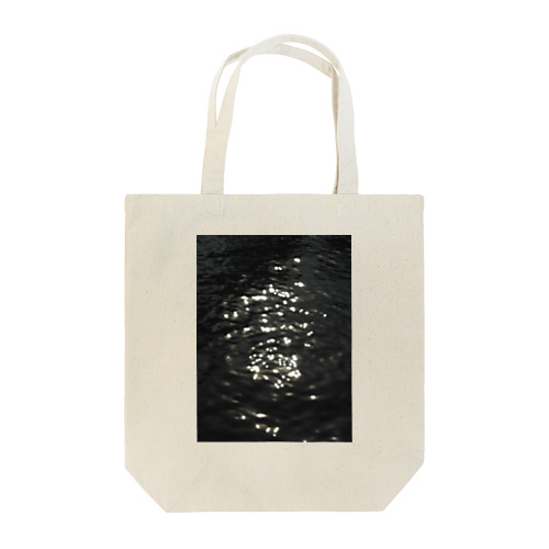 水面に映る光 Tote Bag