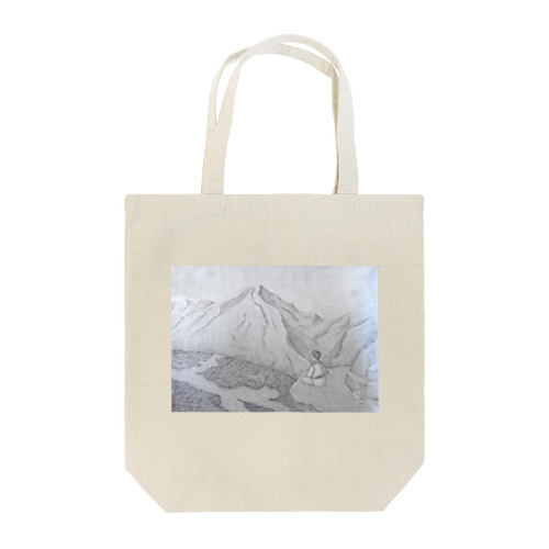 山と少年(モノクロ) Tote Bag