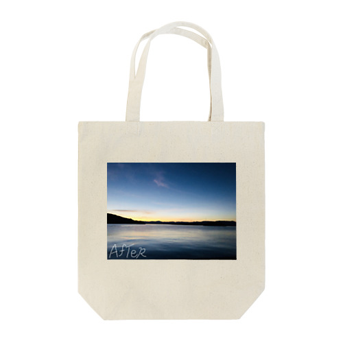 無人島の夕焼け Tote Bag