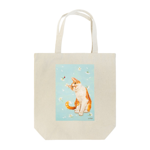 てんとう虫と茶白猫 Tote Bag