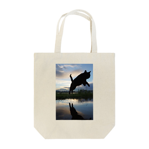 Jump! Tote Bag